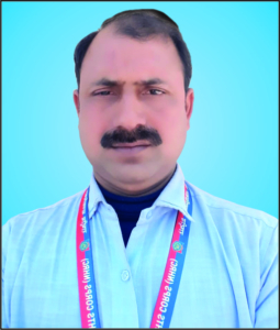 Keshva Nand Giri (U P)